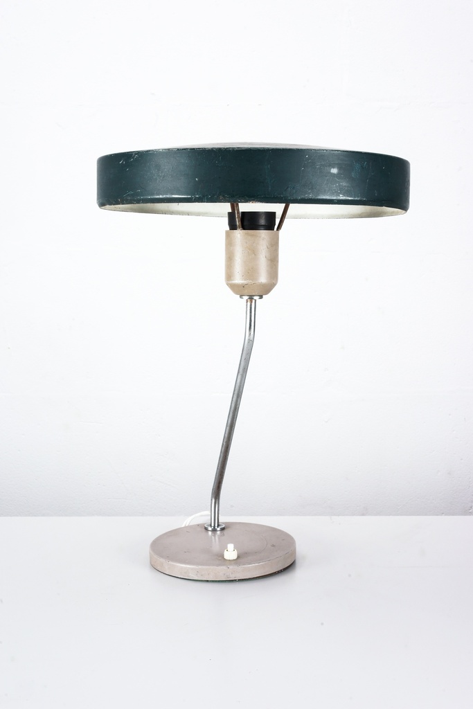 Mid-Century Modern Saucer Desk Lamp