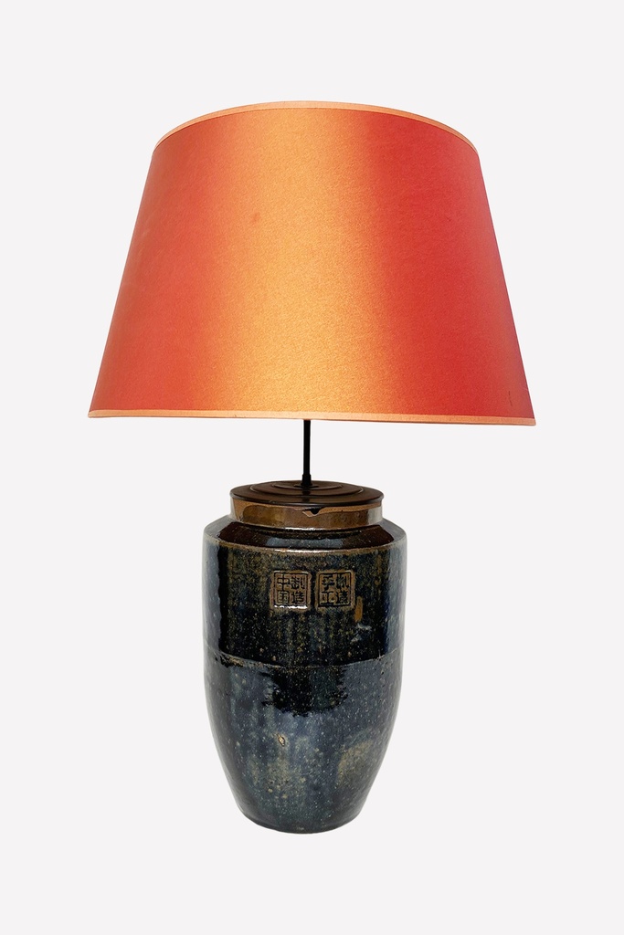 Rustic Ceramic Base Table Lamp