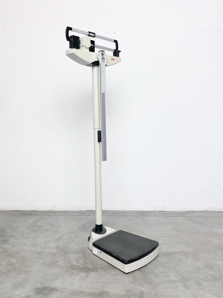 Vintage Doctor's Office Beam Scale