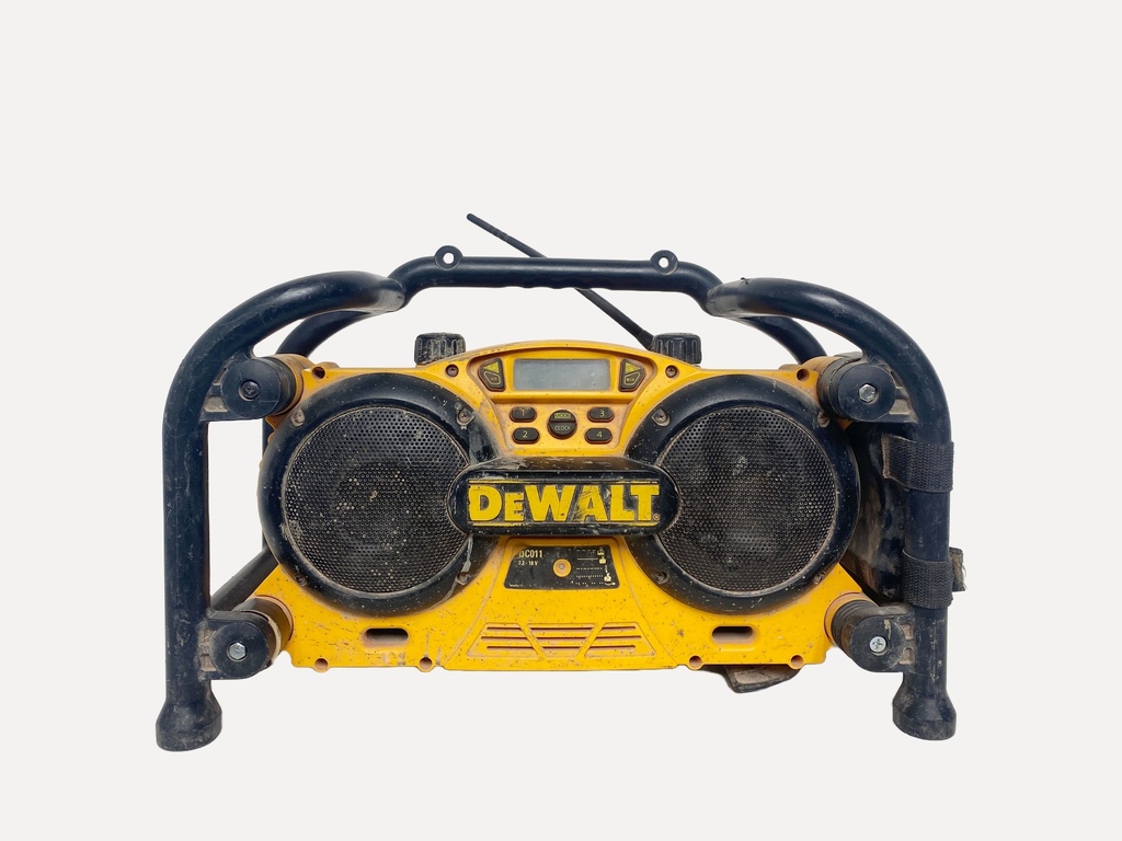 Dewalt Jobsite Radio with Protective Cage