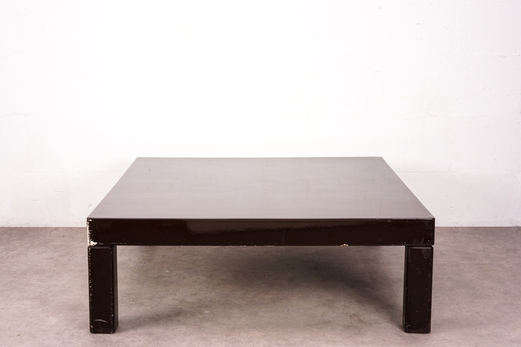 Black Gloss Mid-Century Modern Low Coffee Table