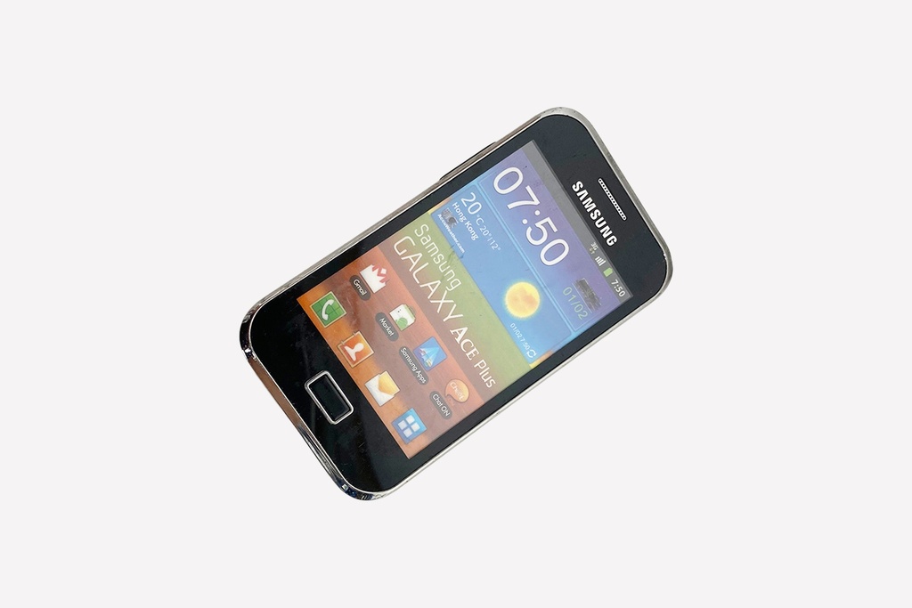 Samsung Galaxy Ace Smartphone Prop