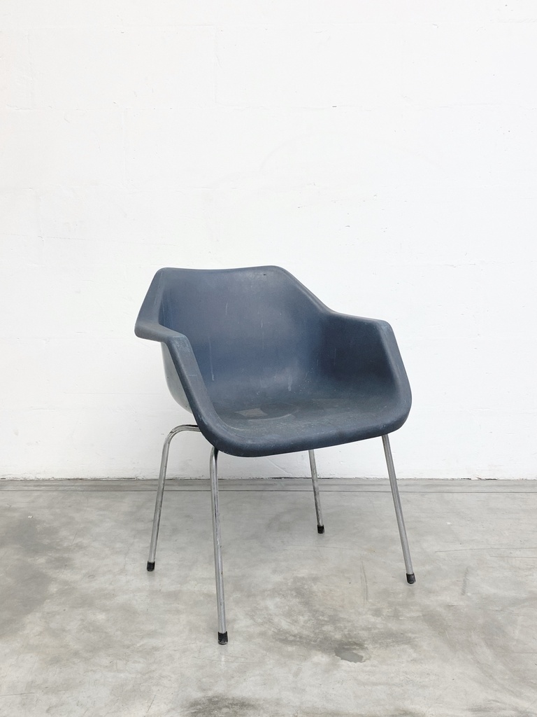 Mid-Century Modern Blue Molded Shell Chair with Chrome Legs