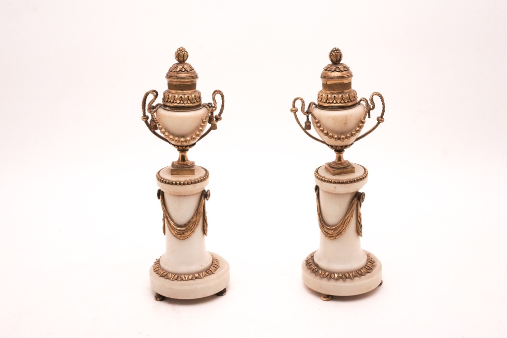 Neoclassical White Marble and Gilt Urn Garnitures Pair