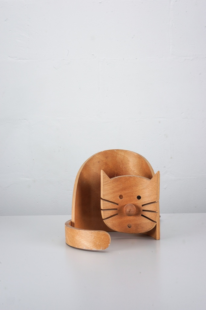 Wooden Cat lamp