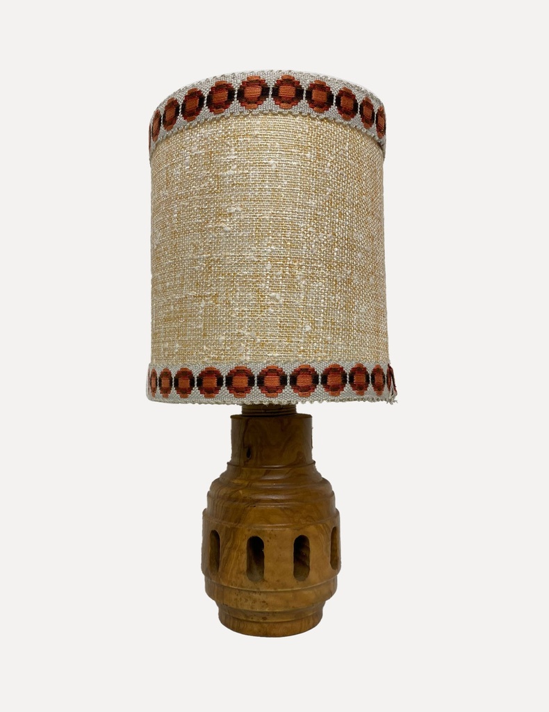 Rustic Burlwood Table Lamp with Woven Shade and Geometric Trim