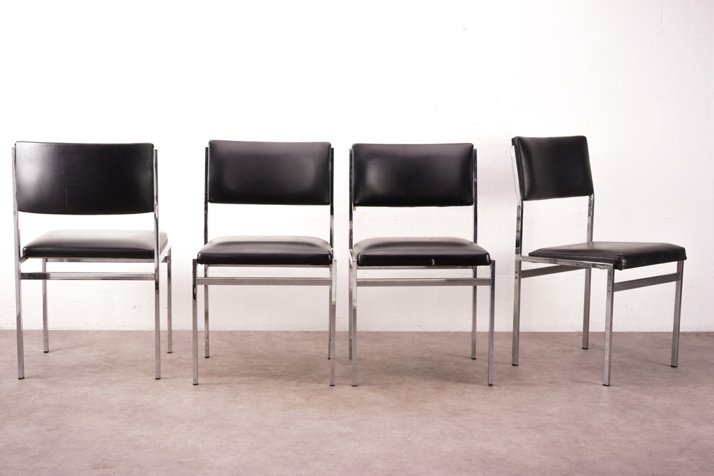 Set of Four Mid-Century Modern Chrome and Black Vinyl Dining Chairs