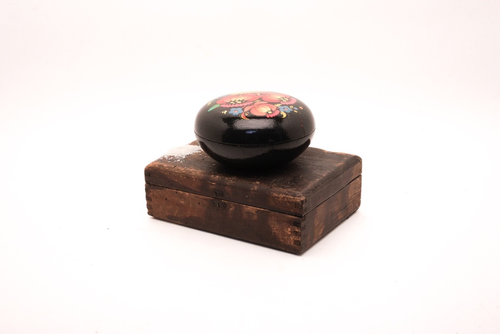 Hand-Painted Floral Keepsake Box on Vintage Wooden Chest