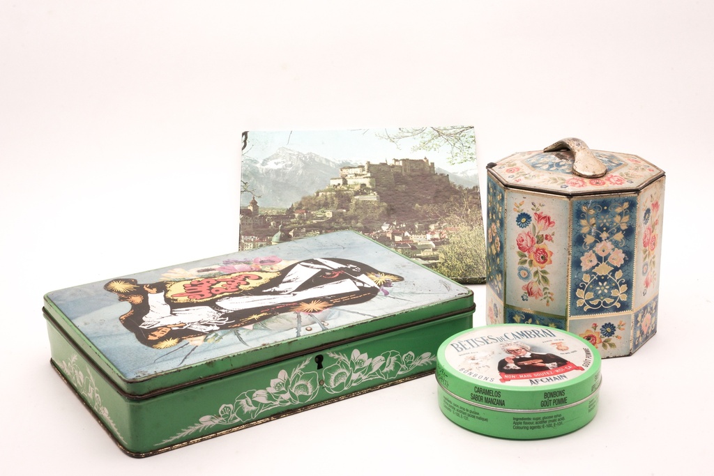 Vintage Decorative Tins and European Scenic Keepsake