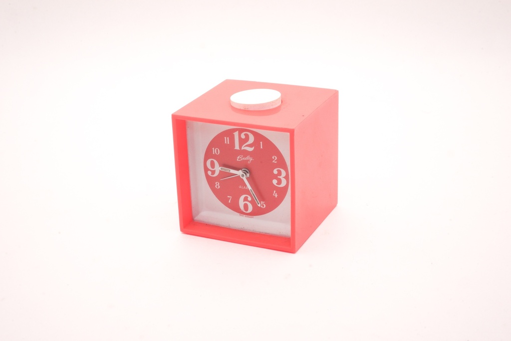 Retro Red Cube Alarm Clock