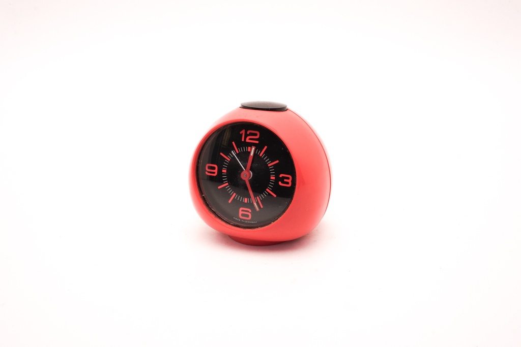 Retro Red Desk Clock