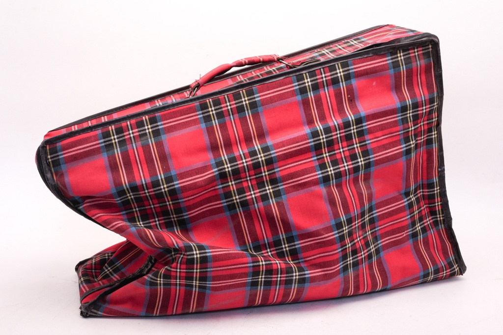 Oversized Red Tartan Zipper Bag