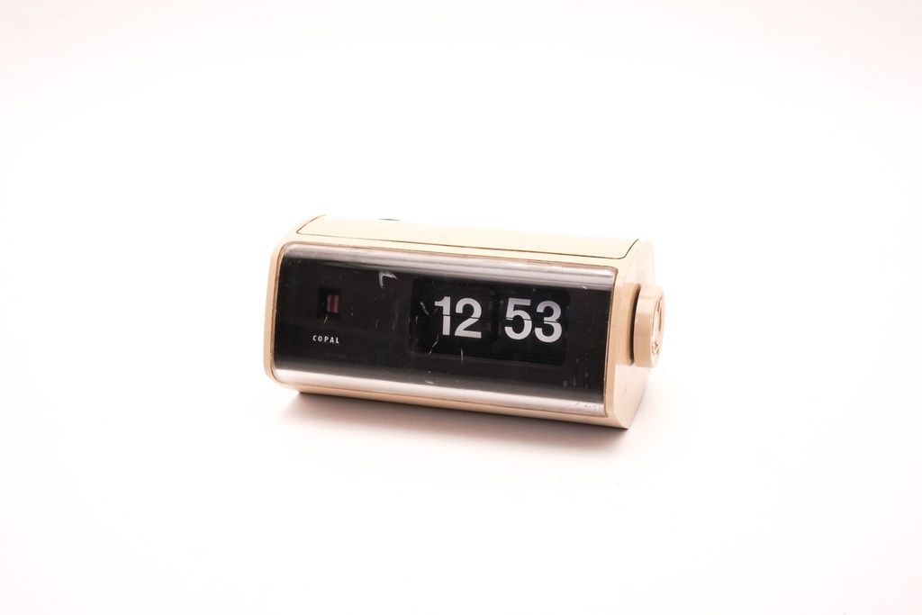Vintage Beige Copal Flip Clock