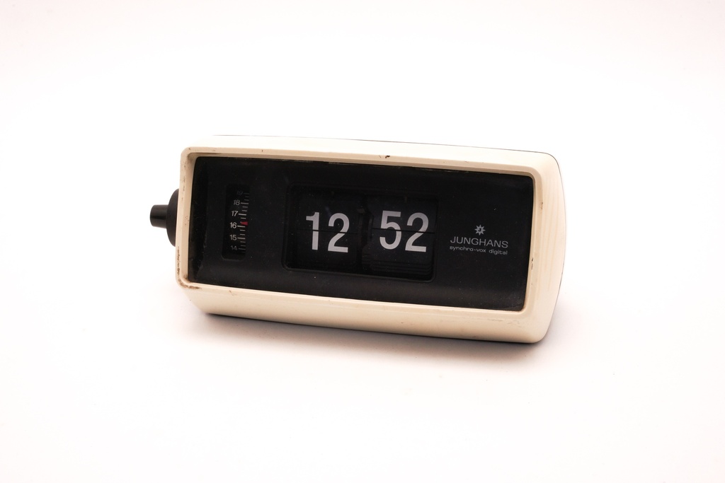 Vintage Flip Clock - Retro Junghans Synchro-Vox Digital Timer