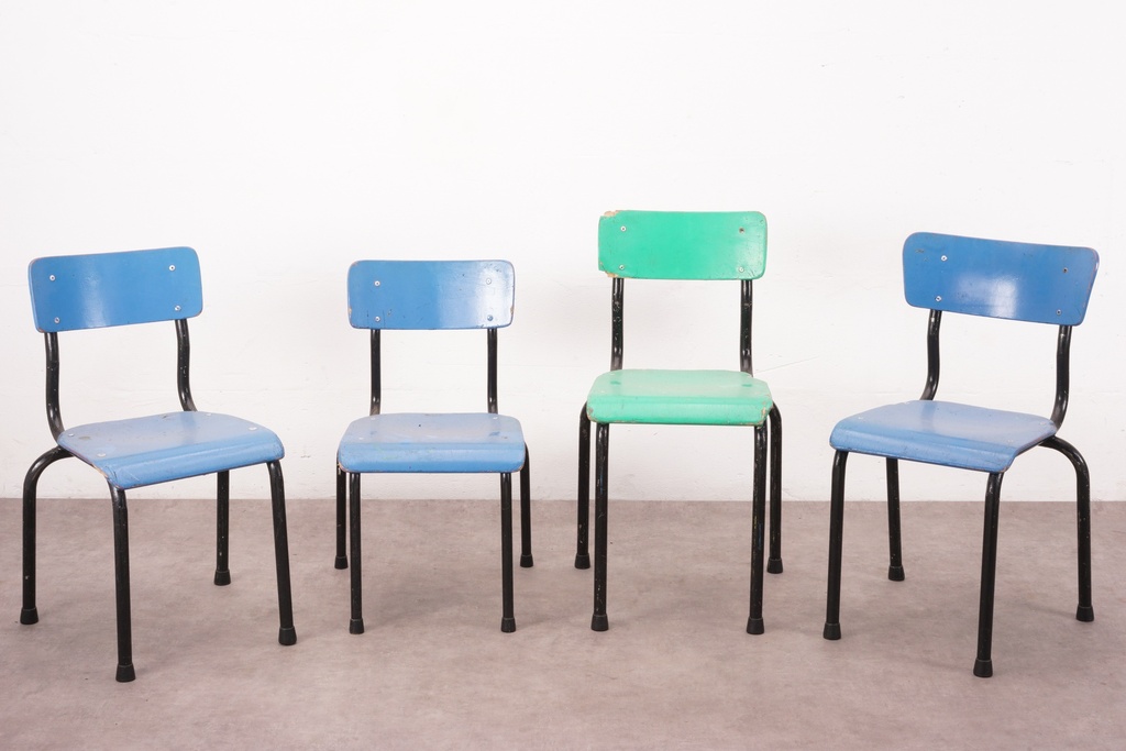 Retro Classroom Metal Chairs Set