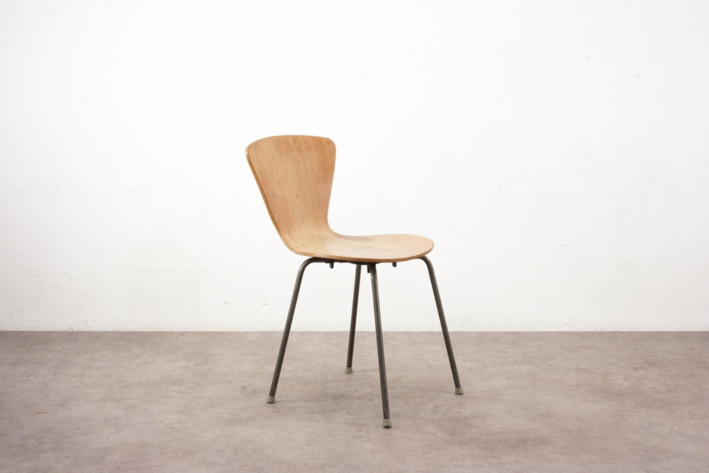 Minimalist Mid-Century Plywood Chair with Metal Legs