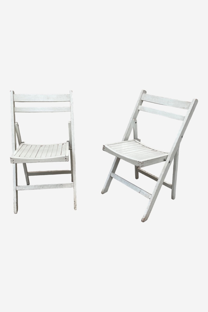 Rustic White Wooden Folding Chairs