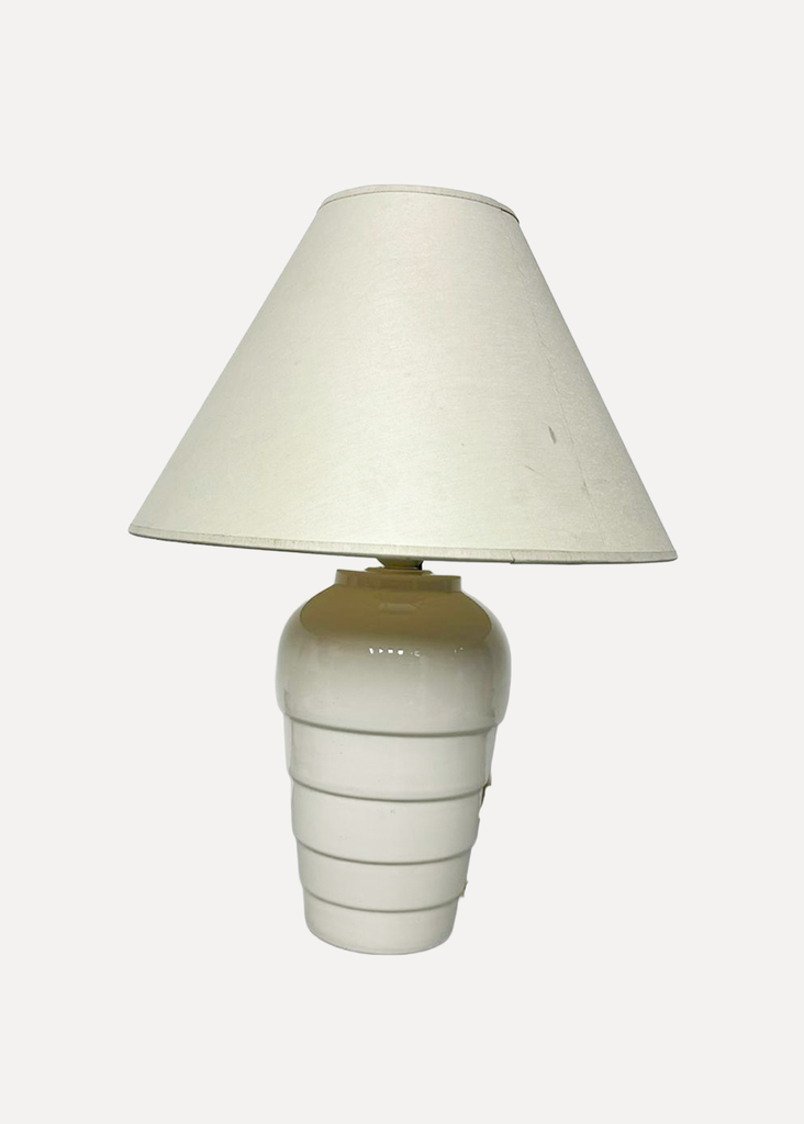 White ceramic table lamp