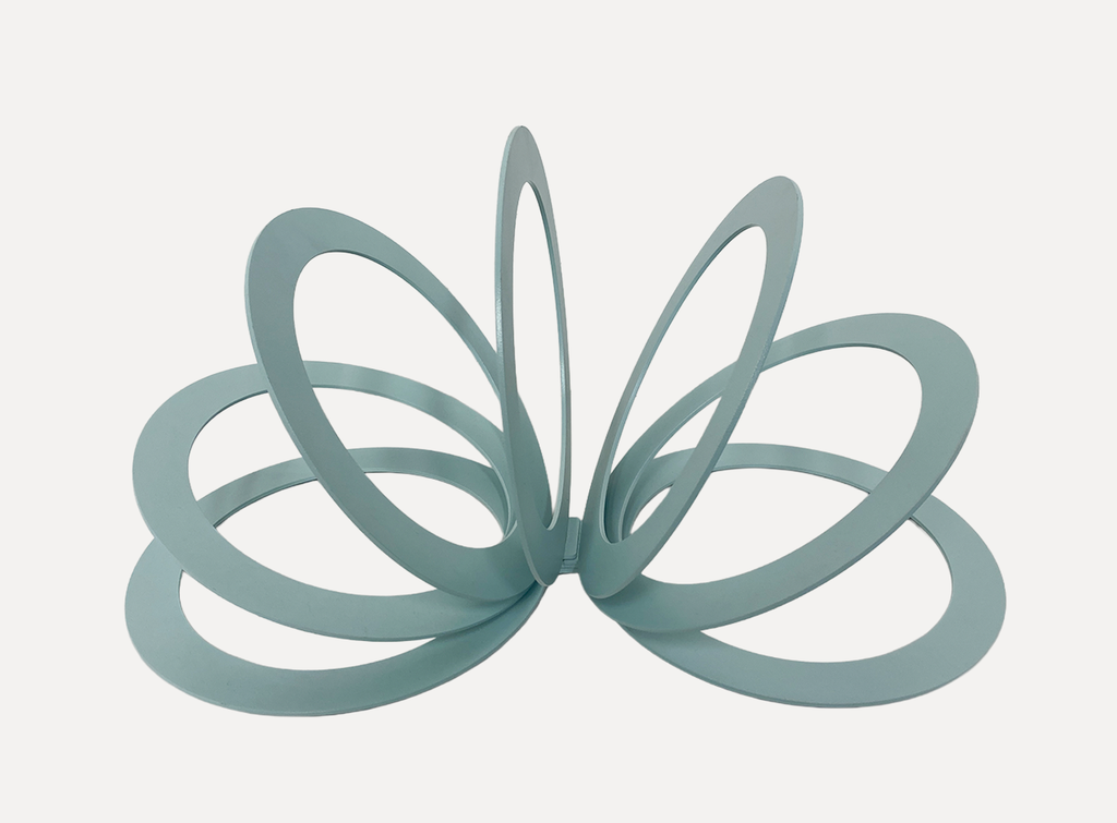 Decorative object with circles