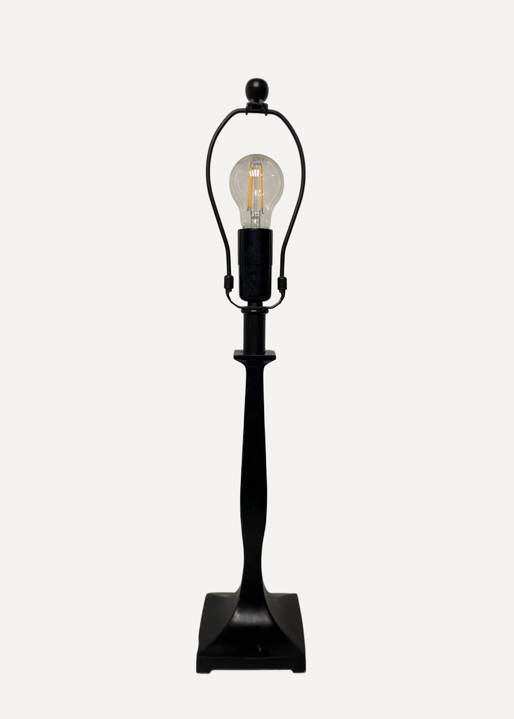 Black wooden table lamp
