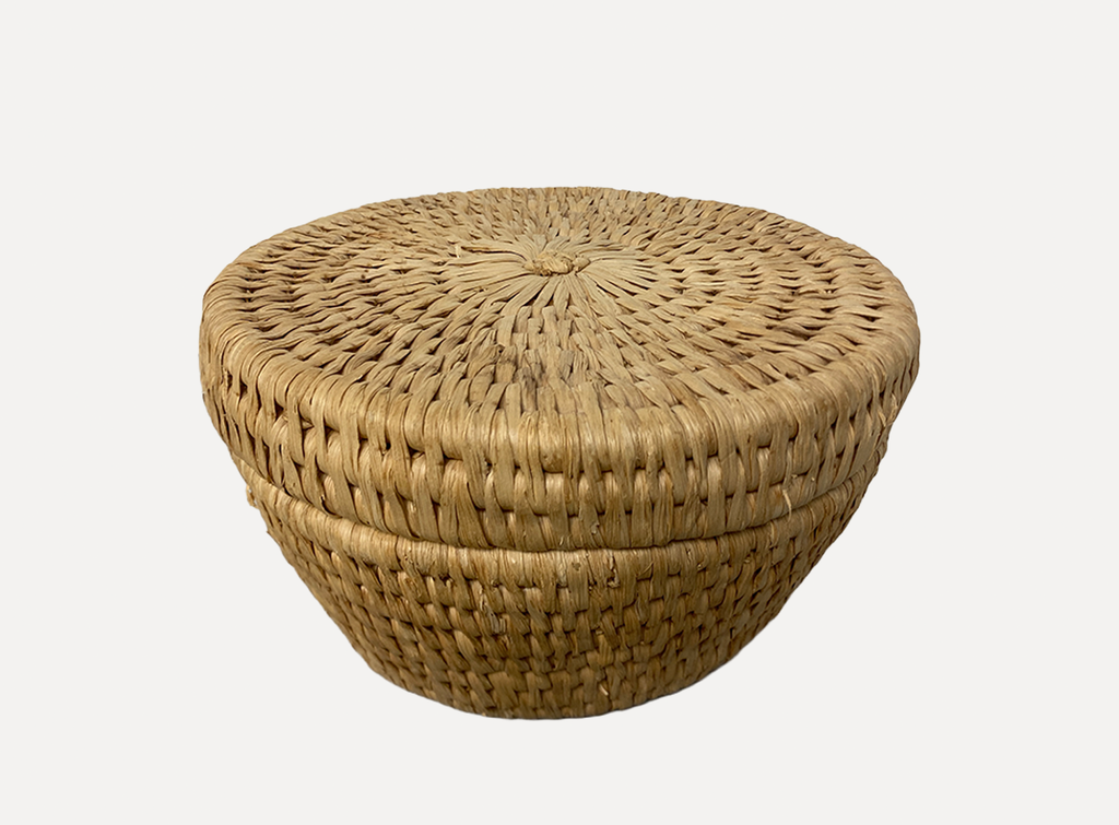 Storage Basket With Rush Lid