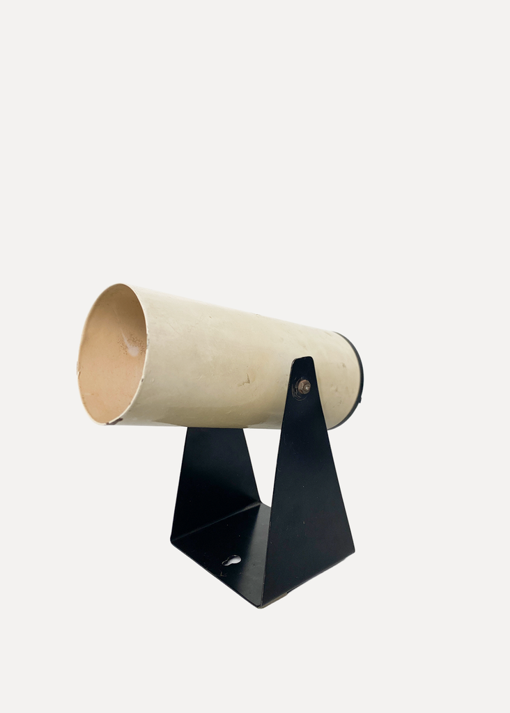 Spot table lamp