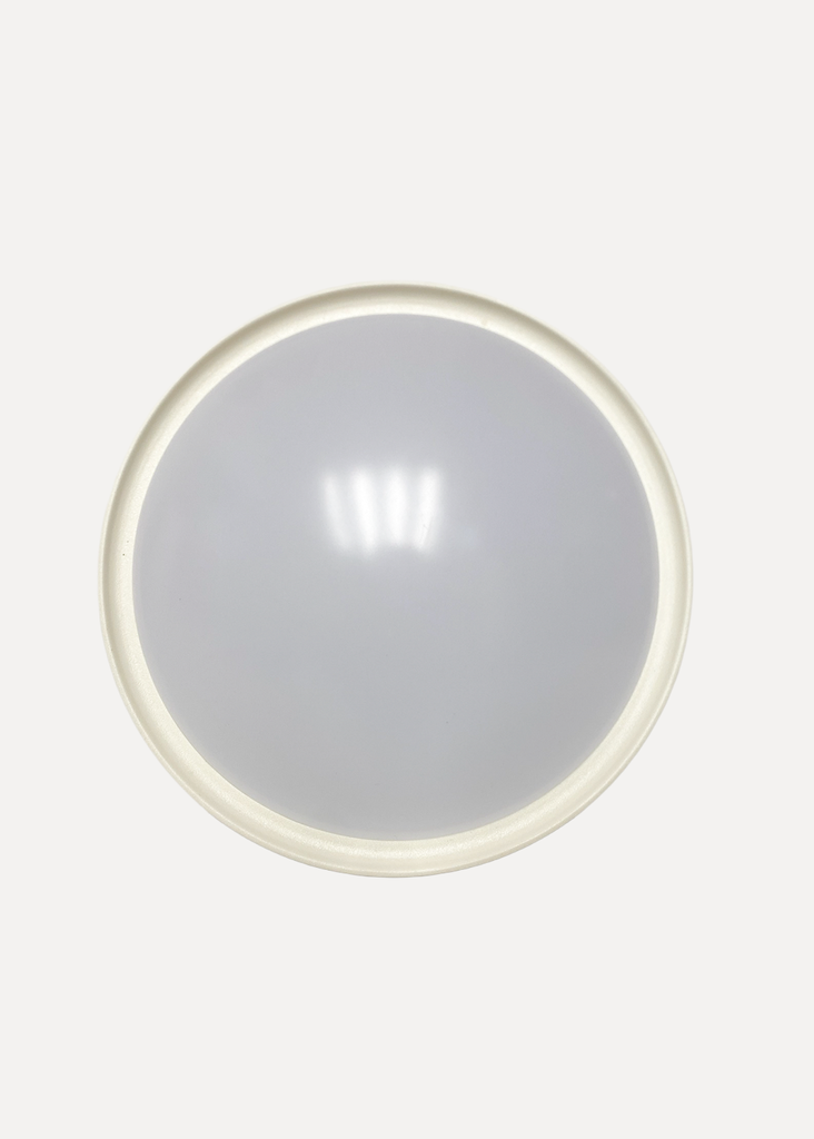 White And Round Wall Bracket Lamp