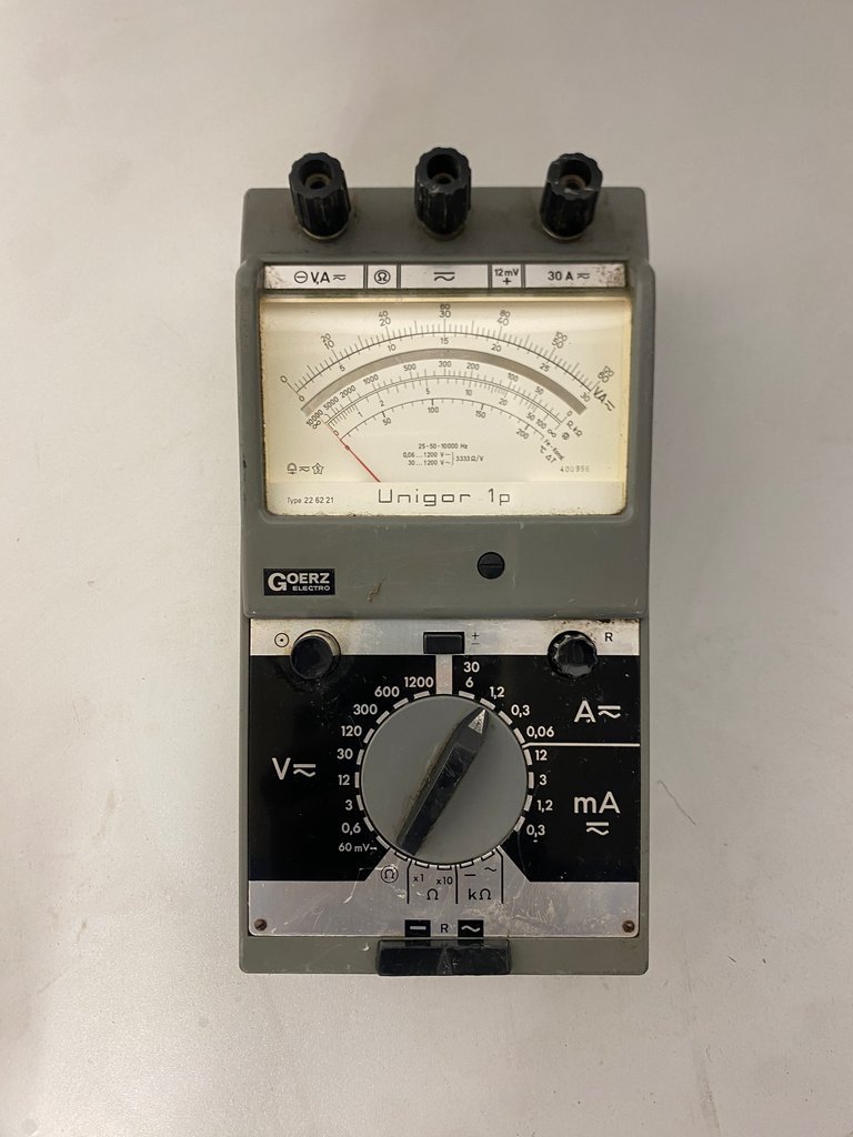 Analogic Vintage Multimeter