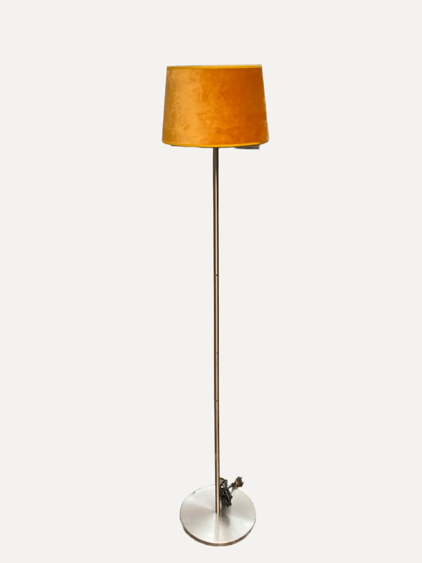 Vintage Style Club Lamp