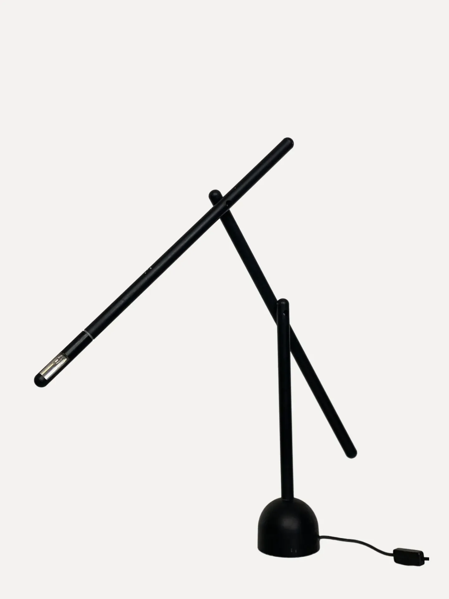 Mira Desk Lamp