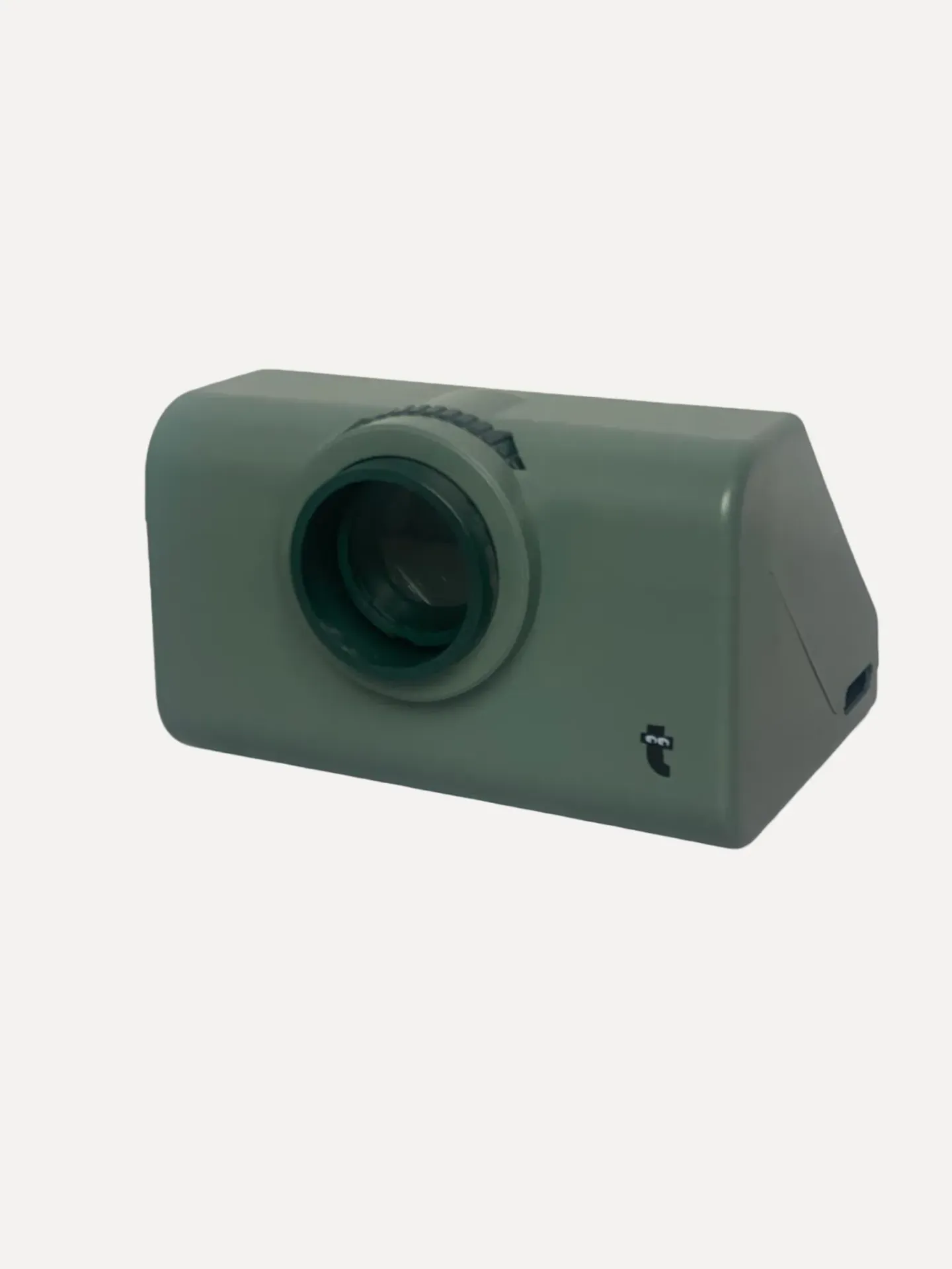 Passive Optical Smartphone Magnifier