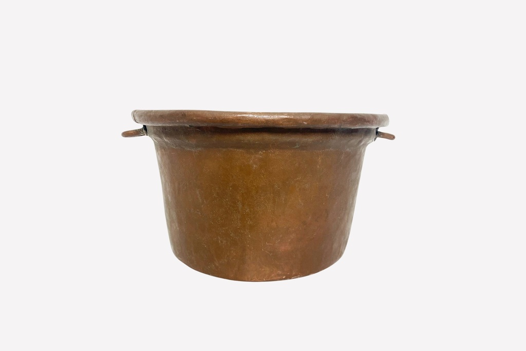 Rustic Copper Handled Cauldron