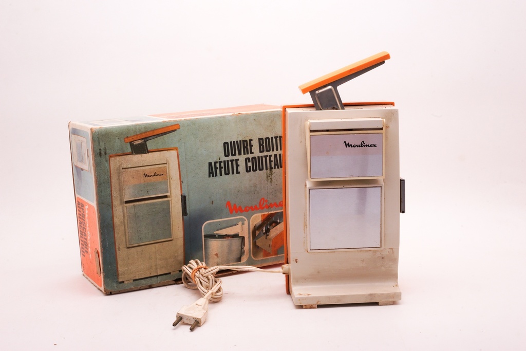 Retro Moulinex Electric Can Opener with Box Packaging