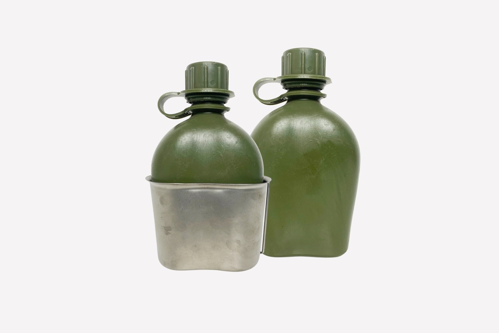 Military Green Canteens with Metal Cup