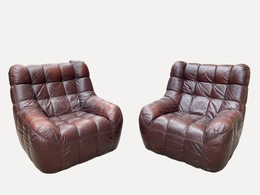 Vintage Brown Tufted Leather Armchairs Set