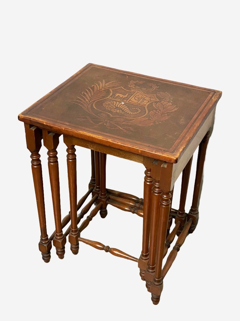 Antique Wooden Nesting Tables with Engraved Crest Design